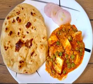 Paneer Butter Masala With 4 Chapati