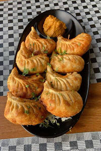 Mushroom Momos