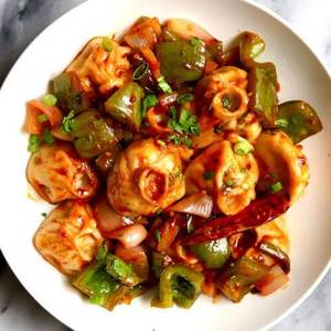 Chicken Chilli Momos [8 Pieces]