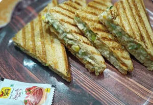 Aloo Toast Sandwich2piece