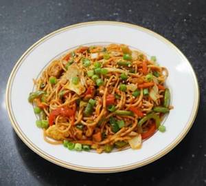 Egg Chilli Garlic Noodles