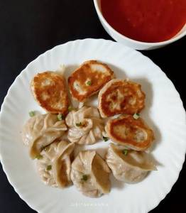 Chicken Kothey Momos [8 Pieces]