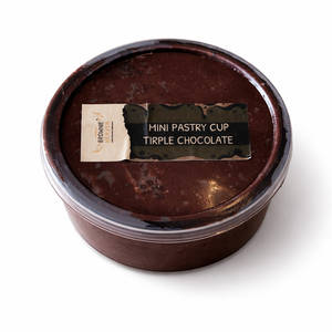 Mini Pastry Cup Triple Chocolate