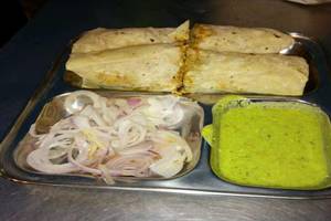 Kesari Paneer Roll