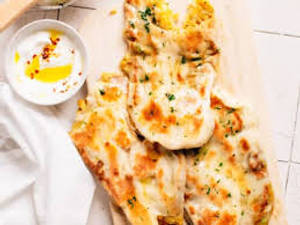 1 Aloo Naan With Plain Dahi