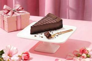 Central Perk Chocolate Cheesecake Slice
