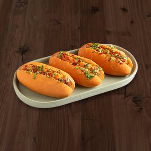 Smokey Chicken Hot Dog