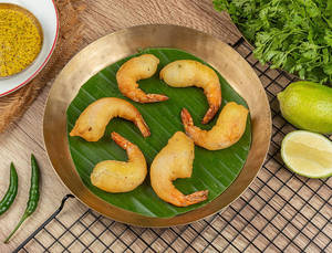 Golden Prawn Batter Fried (6pcs) With Mayo Dip