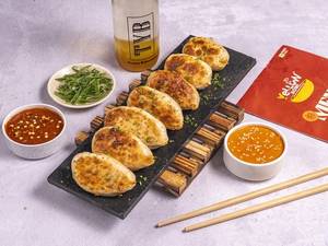 Paneer Pan-fried Momos