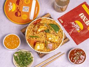 Chilli Paneer Tossed Noodles