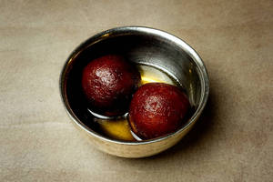 Gulab Jamun (2 Pcs)