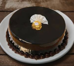 Ferrero rocher cake