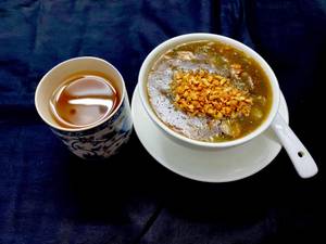 Chicken Burnt Garlic Soup