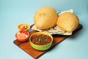 Chole Bhature.