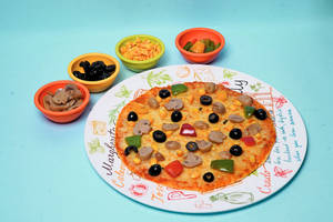 Mushroom Capsicum Corn Olive Pizza