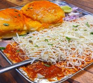 Cheese pav bhaji