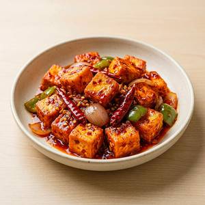 Cottage Cheese In Schezwan Sauce