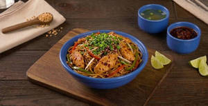 Chicken Schezwan Noodles