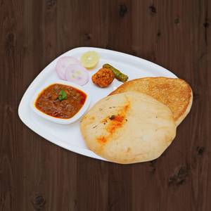 Chola Kulcha & Extra Kulcha
