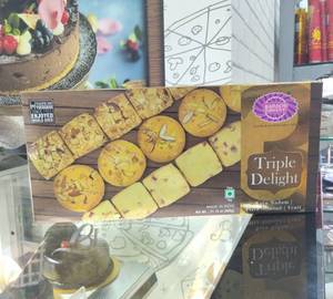 3In One Pistaalmond Kajubadam Fruit 600G Biscuits