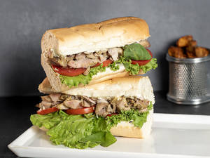 Hummus & Chicken Sandwich