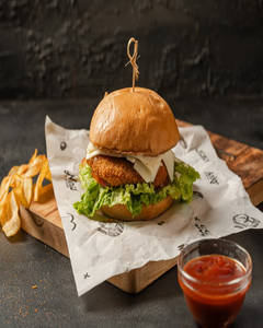 Peri-Peri Paneer Burger