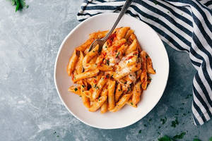 Veg Pink Sauce Pasta