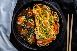 Noodles with Manchurian Combo