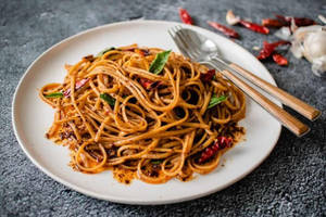 Veg Chilli Garlic Noodles