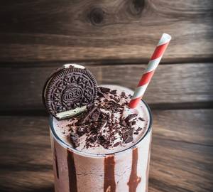 Oreo Milk Shake