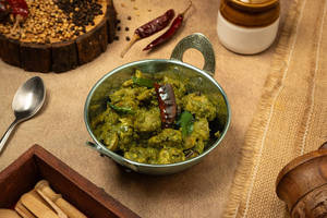 Karuvepillai Chicken
