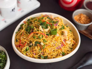 Chicken Hakka Noodles
