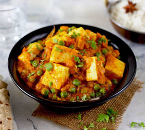 Matar Paneer