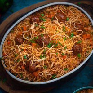 Hr Veg Manchurian Noodels [500 Ml]