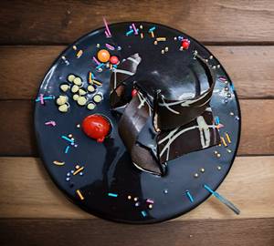 Pure Veg Chocolate Cake 550 Gram