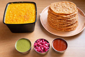 Party Pack Mumma's Dal Pakwan
