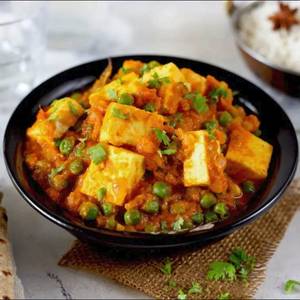 Matar paneer