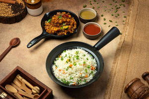 Veg Fried Rice With Chilli Gobi