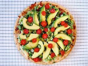 California Club Pizza