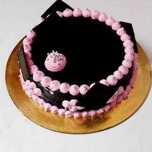 Eggless Choco Truffle Almond Cake
