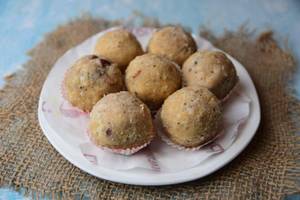 Gond Ladoo