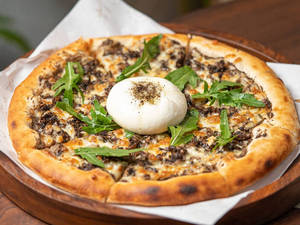 Mushroom Duxelle & Burrata Pizza (10 Inches)