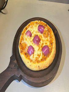 Onion Pizza