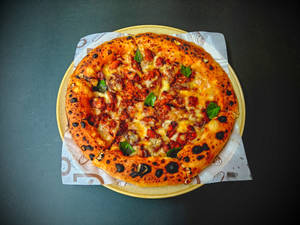 Bbq Chicken With Caramelized Onion Pizza (10 Inches)