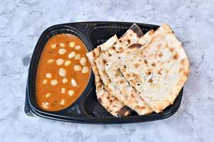 Pindi Chole With Stuffed Kulcha [1 Kulcha]