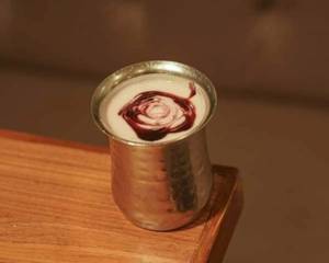 Berry Lassi