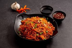 Chicken Schezwan Fried Rice