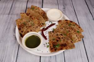 2 Aloo Pyaz Tawa Paratha With Chutney And Curd