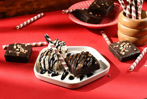 Choco Brownie Fudge Sundae