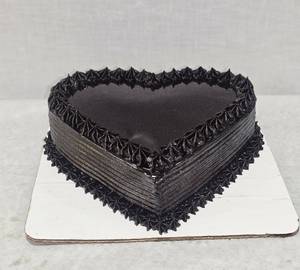 Chocolate truffle heart cake [200 gms]